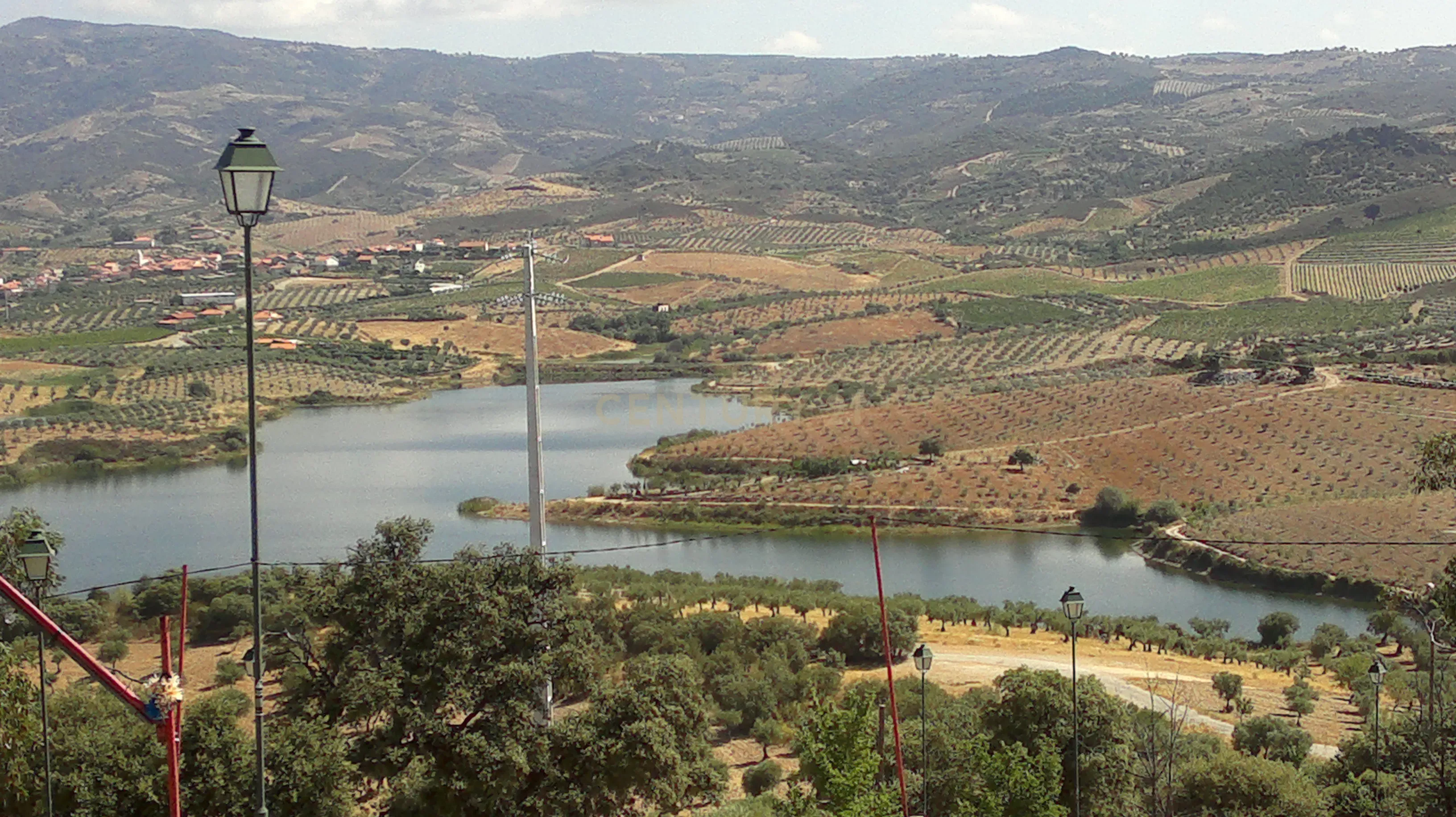 Moradia, Celeiro e Adega em Vilarelhos - Alfândega da Fé - Image 36