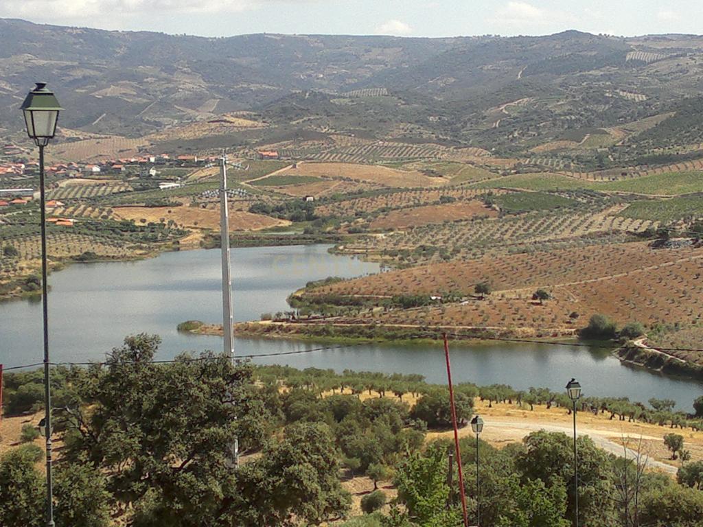 Moradia, Celeiro e Adega em Vilarelhos - Alfândega da Fé - Image 36