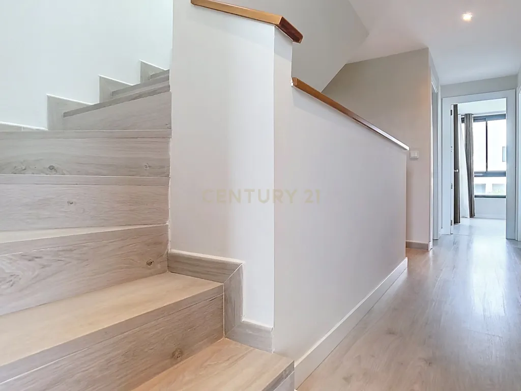 undefined - Image 9
