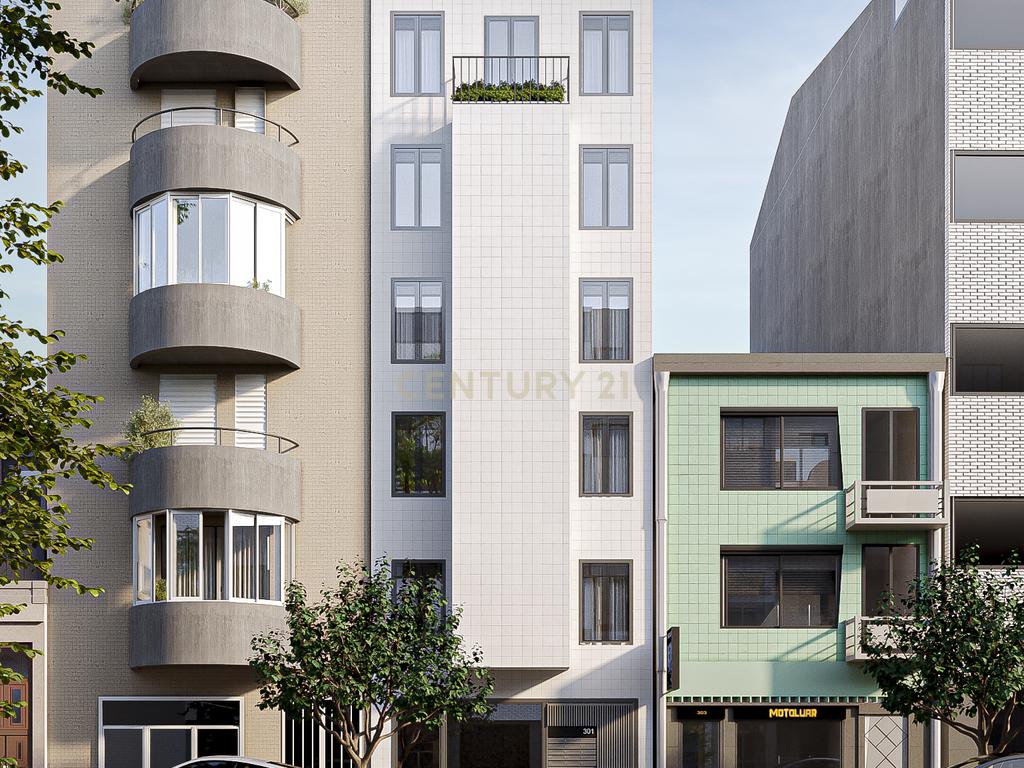 Apartamento T1 com Jardim Privativo no centro do Porto – Rua 5 de Outubro - Image 2