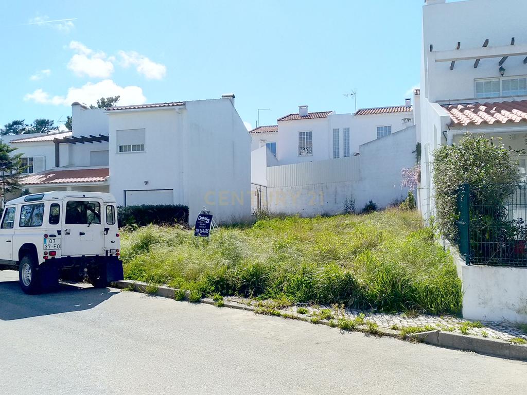 Excelente terreno na Quinta da Maça junto ao parque da Maça, a pouco minutos da Praia. Damos apoio na elaboração do projeto e obra. - Image 5