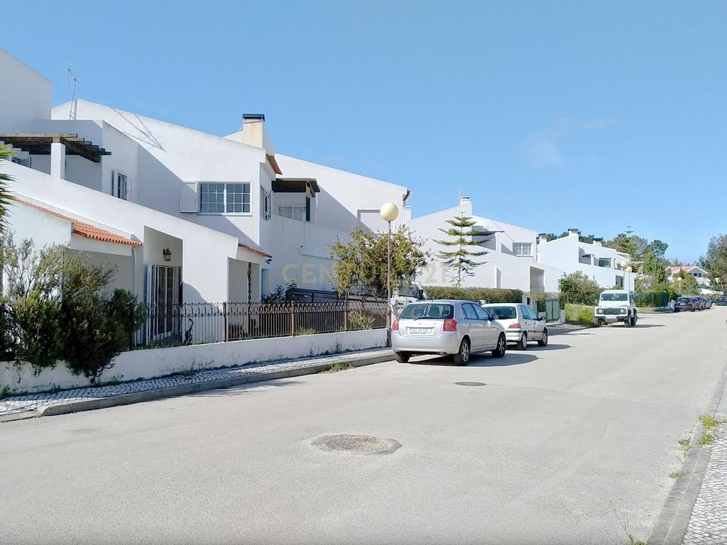 Excelente terreno na Quinta da Maça junto ao parque da Maça, a pouco minutos da Praia. Damos apoio na elaboração do projeto e obra. - Image 4
