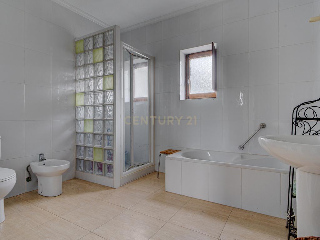 undefined - Image 10
