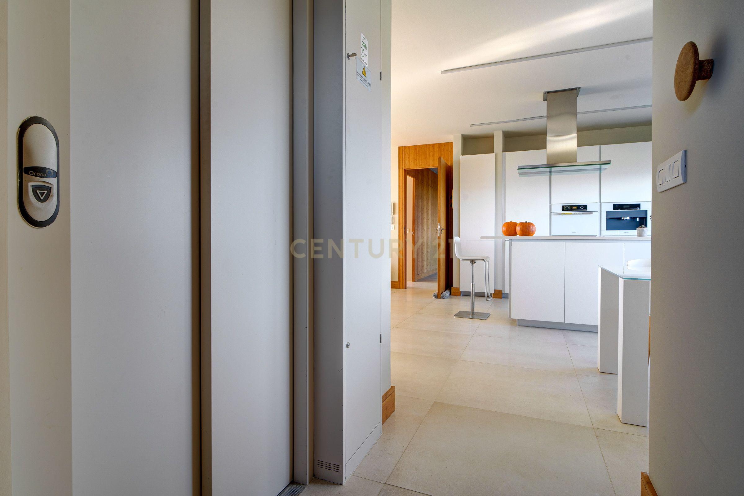 undefined - Image 32