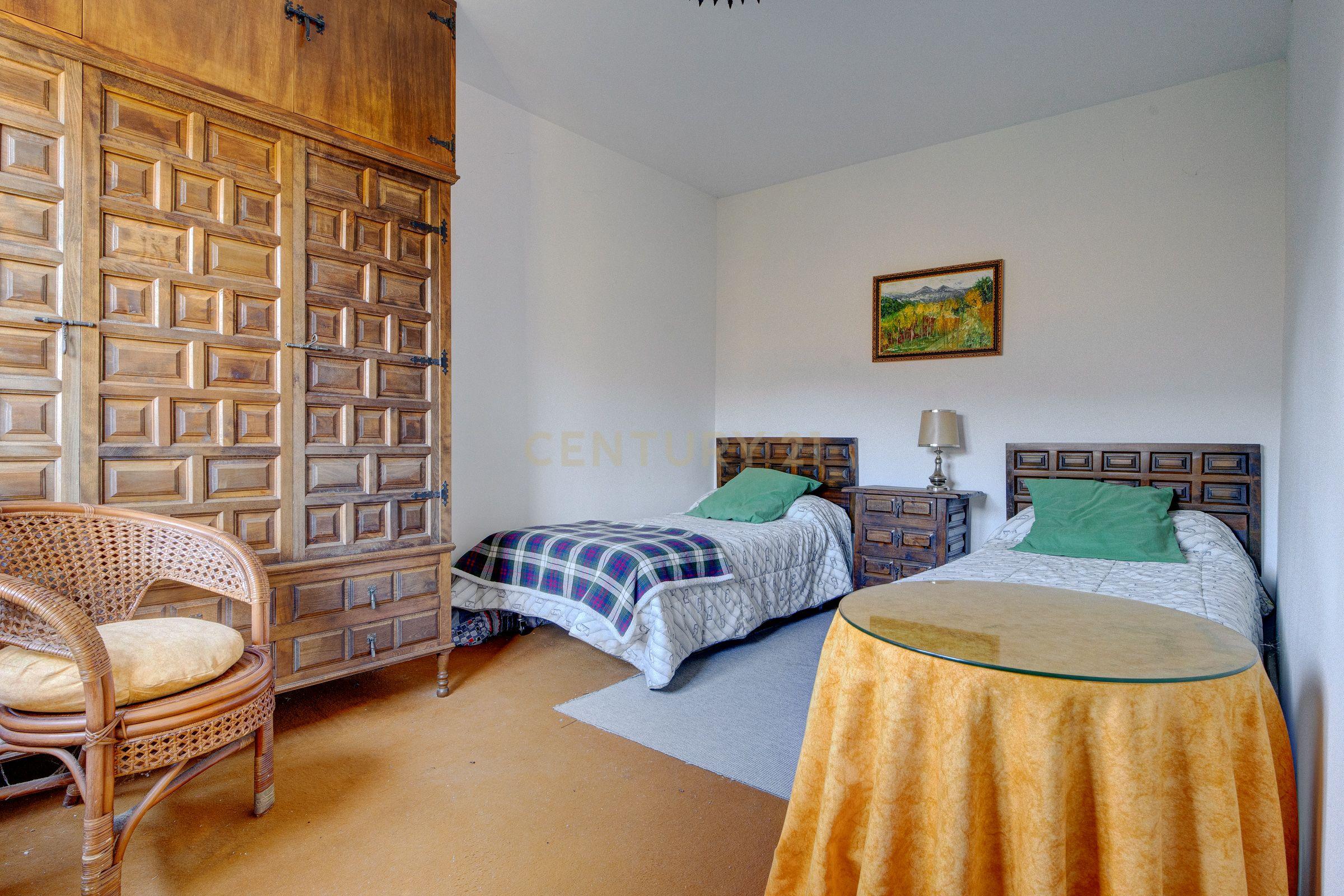 undefined - Image 30