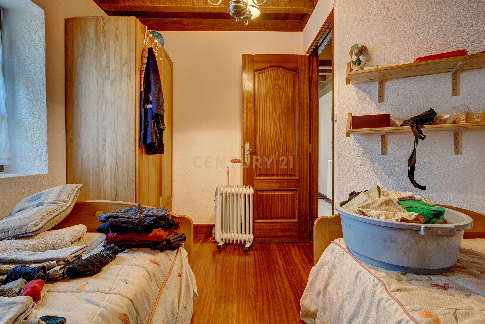undefined - Image 43