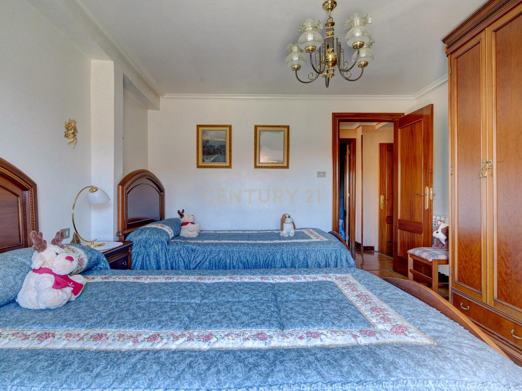 undefined - Image 15