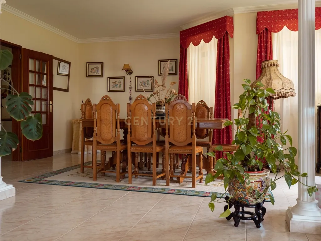Moradia T5, Alpedrinha, Fundão - Image 32