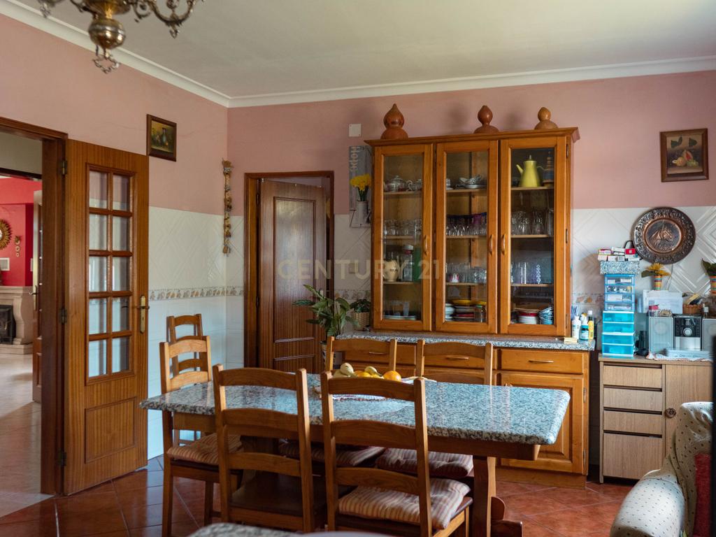 Moradia T5, Alpedrinha, Fundão - Image 40