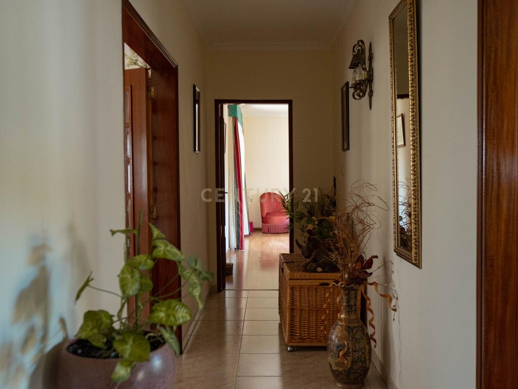 Moradia T5, Alpedrinha, Fundão - Image 43