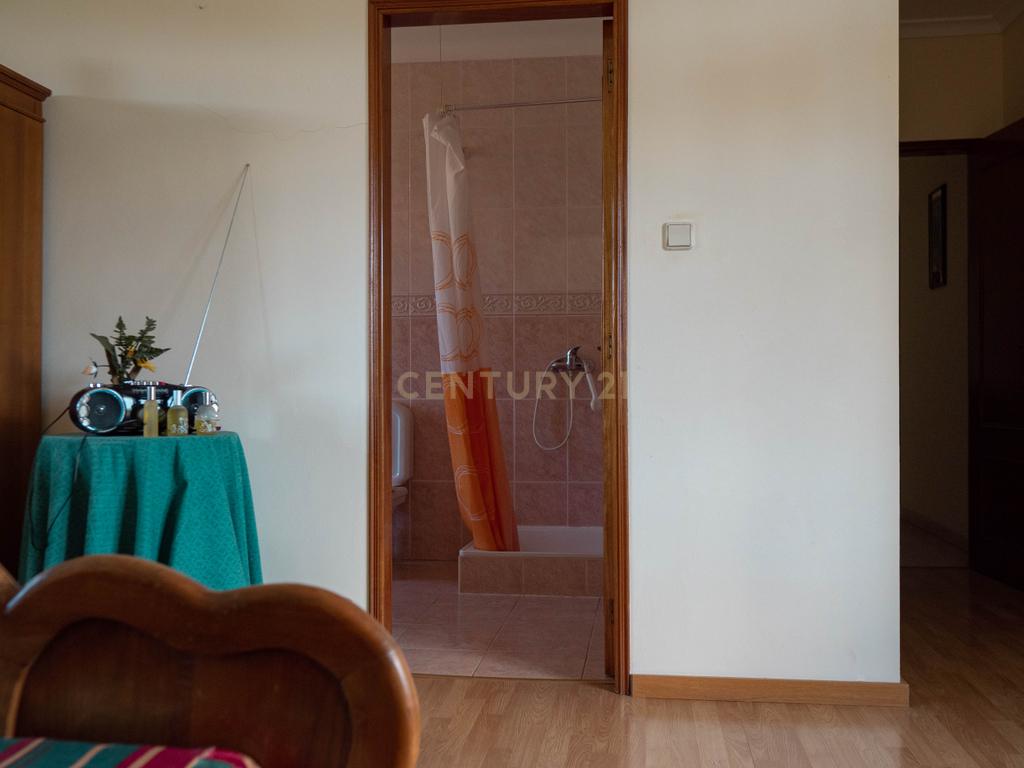 Moradia T5, Alpedrinha, Fundão - Image 46