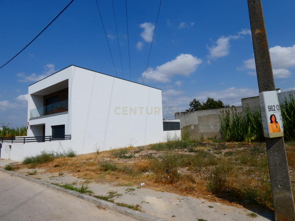 Lote Urbano em loteamento aprovado - Image 8