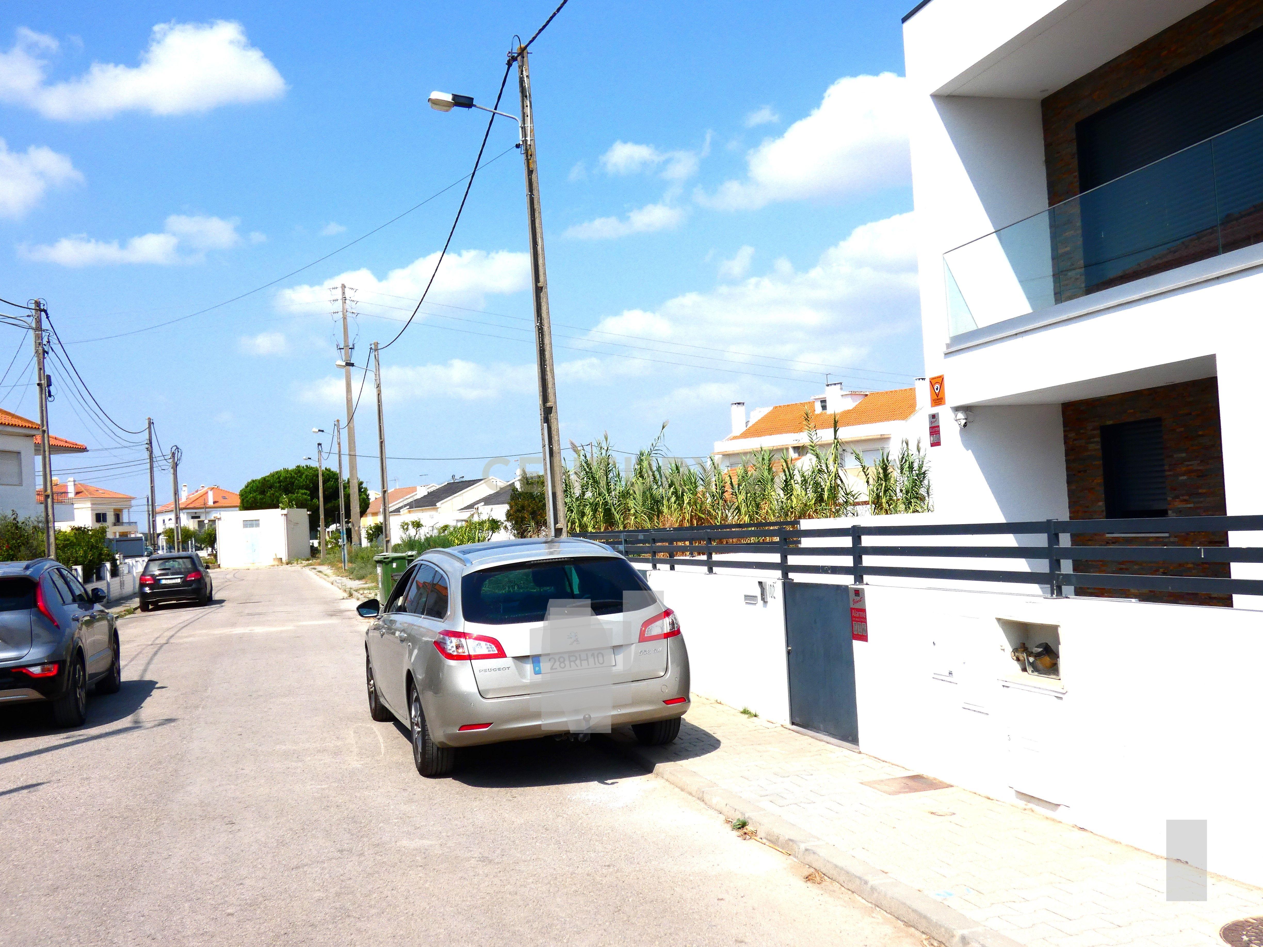 Lote Urbano em loteamento aprovado - Image 5