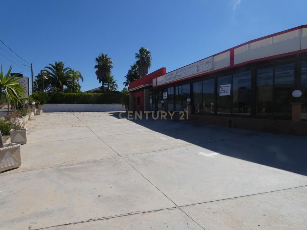 Restaurante à entrada da Praia da Luz! - Image 25
