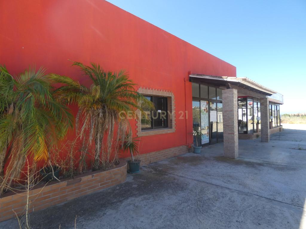 Restaurante à entrada da Praia da Luz! - Image 8