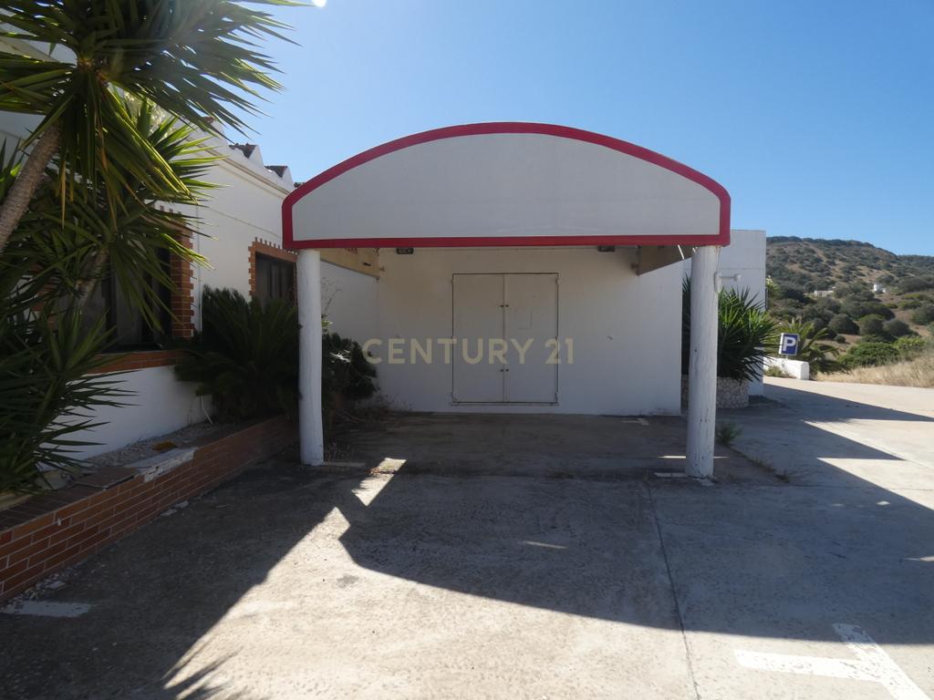 Restaurante à entrada da Praia da Luz! - Image 9