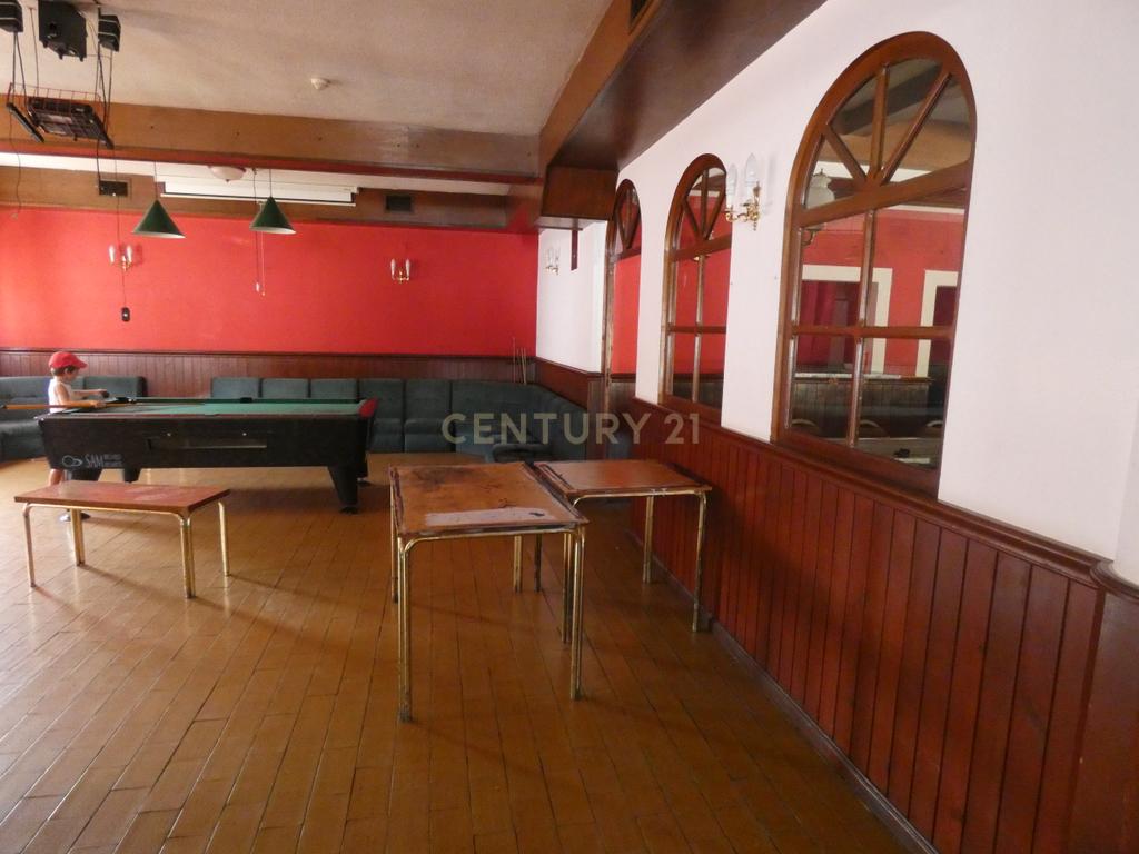 Restaurante à entrada da Praia da Luz! - Image 49