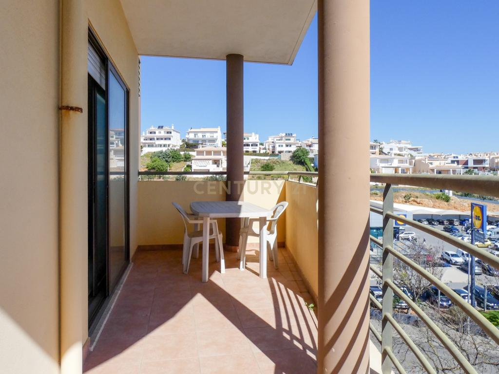Apartamento T3 com piscina e garagem em Lagos, Portugal - Image 3