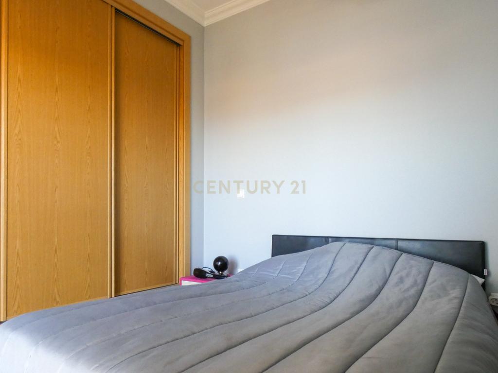 Apartamento T3 com piscina e garagem em Lagos, Portugal - Image 22