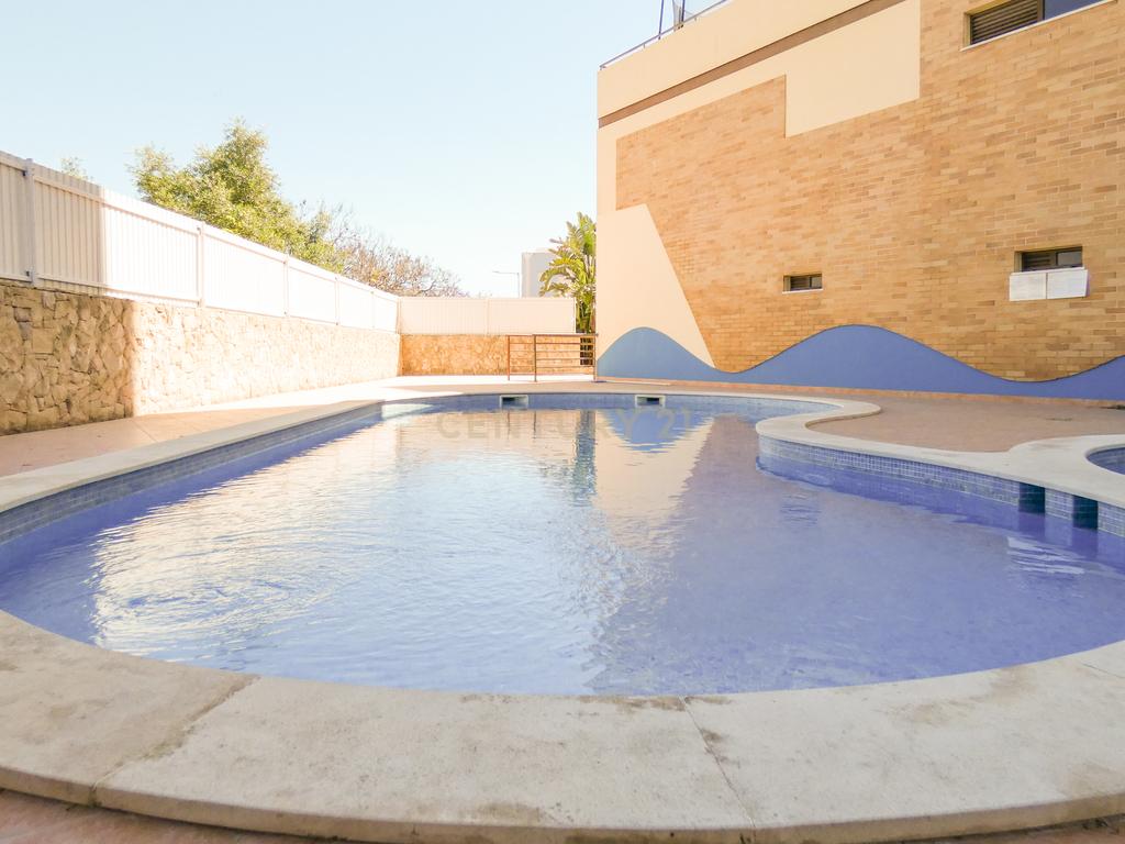 Apartamento T3 com piscina e garagem em Lagos, Portugal - Image 25
