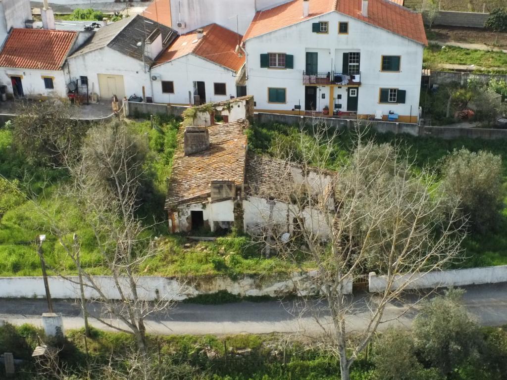 Terreno Urbano em Valverde, a 10 minutos do centro histórico de Évora. - Image 6