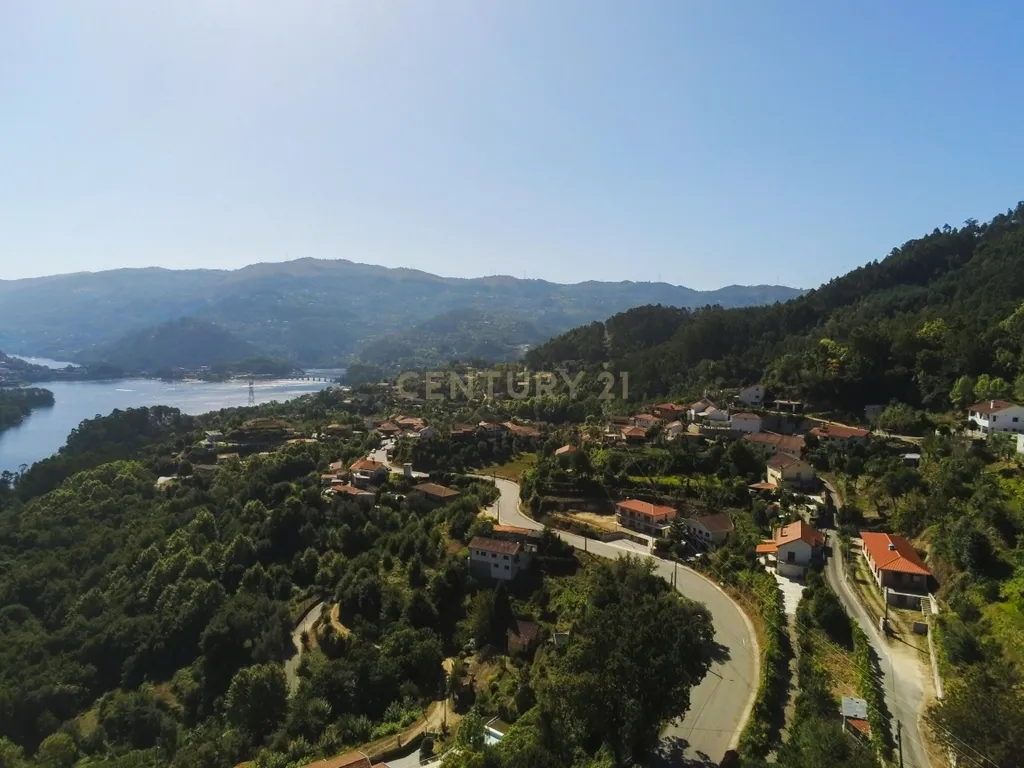 Moradia Rústica mobilada no coração do Gerês - Image 39