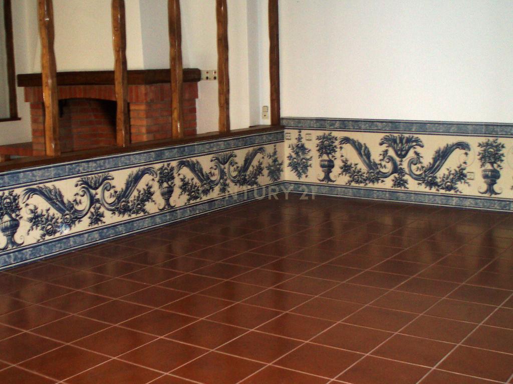 Excelente Moradia T4 - Massamá - Image 6