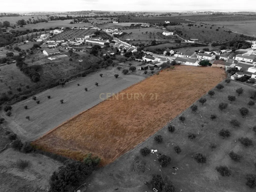 Moradia em Santo Antonio do Baldio, inserida num terreno URBANO de cerca 5.888 metros quadrados. - Image 46