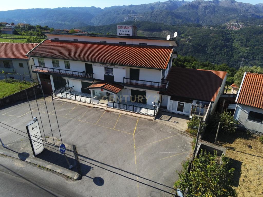Mini Hotel à Venda na Zona do Gerês como 18 quartos , Restaurante, Cafe,l - Image 12