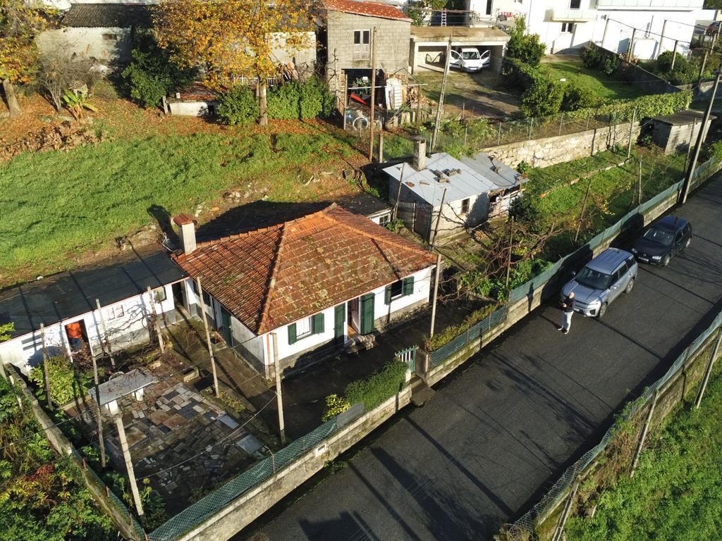 Casa Térreana Cerdeirinhas , Vieira do Minho - Braga com Terreno - Image 3