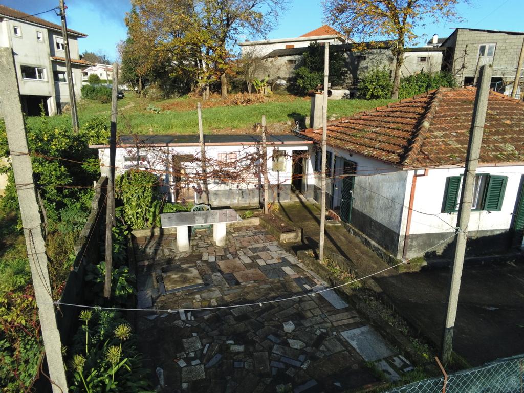 Casa Térreana Cerdeirinhas , Vieira do Minho - Braga com Terreno - Image 17