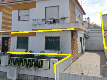 BEJA-ALENTEJO, Rés-do-Chão com 4 Quartos ,Terraço, Garagem e espaço exterior, , - Image 35