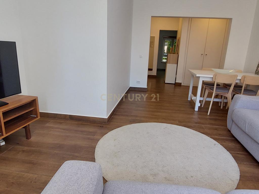 Arrenda-se Apartamento T3 Renovado em Oeiras - Image 17