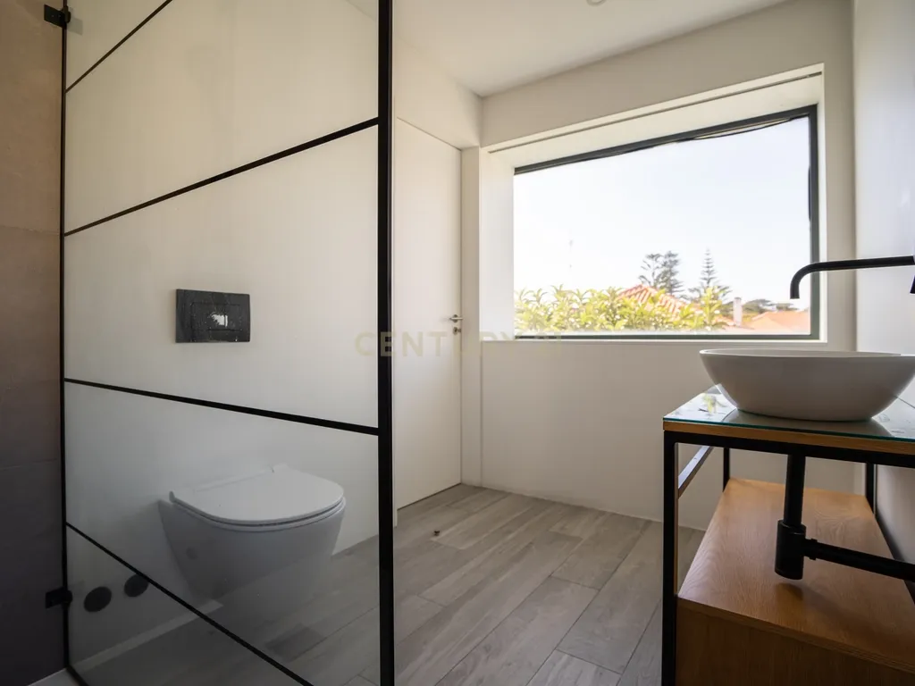 MORADIA T3 | PISCINA | PAREDE | CASCAIS - Image 33