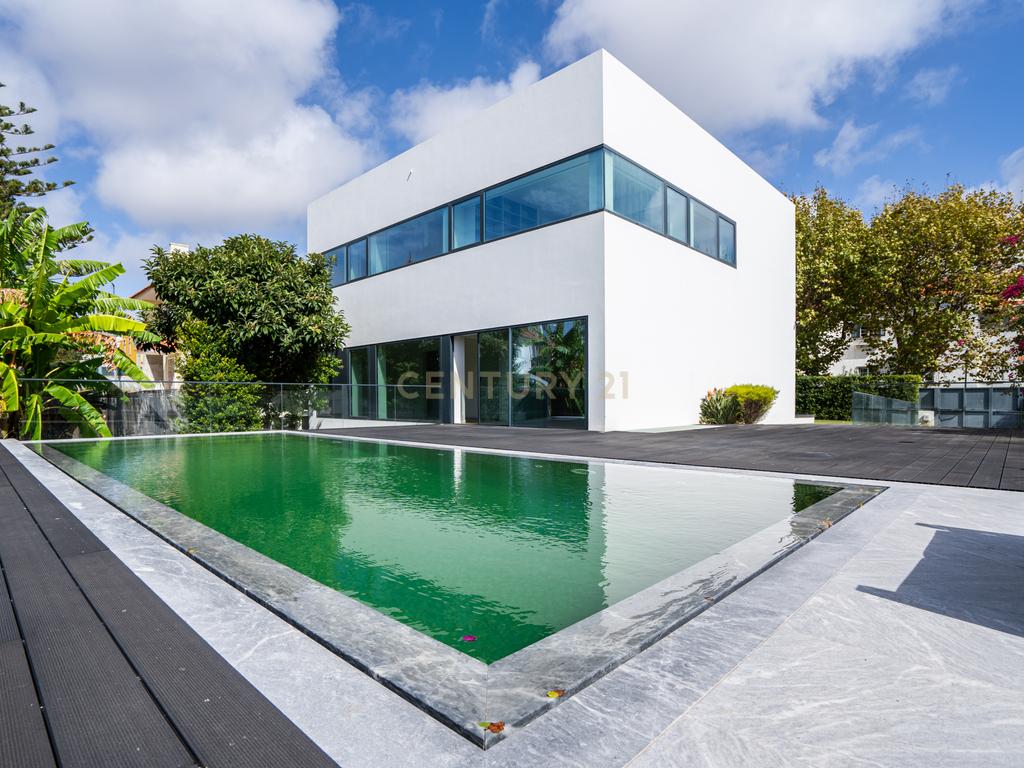 MORADIA T3 | PISCINA | PAREDE | CASCAIS - Image 1