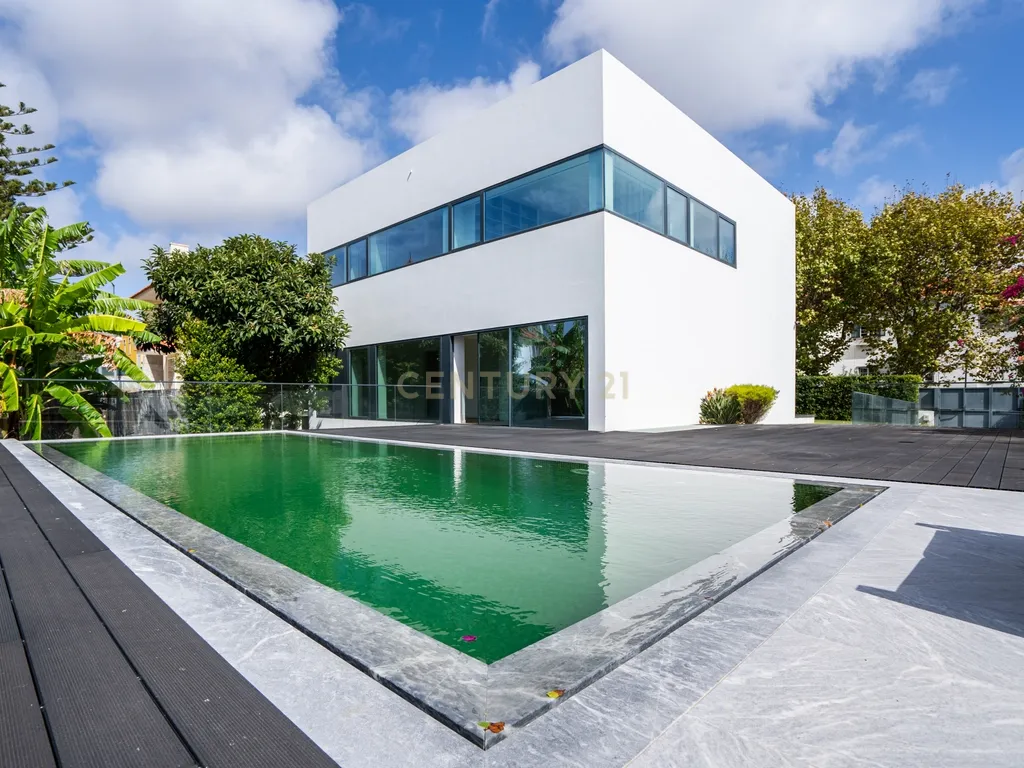 MORADIA T3 | PISCINA | PAREDE | CASCAIS - Image 1