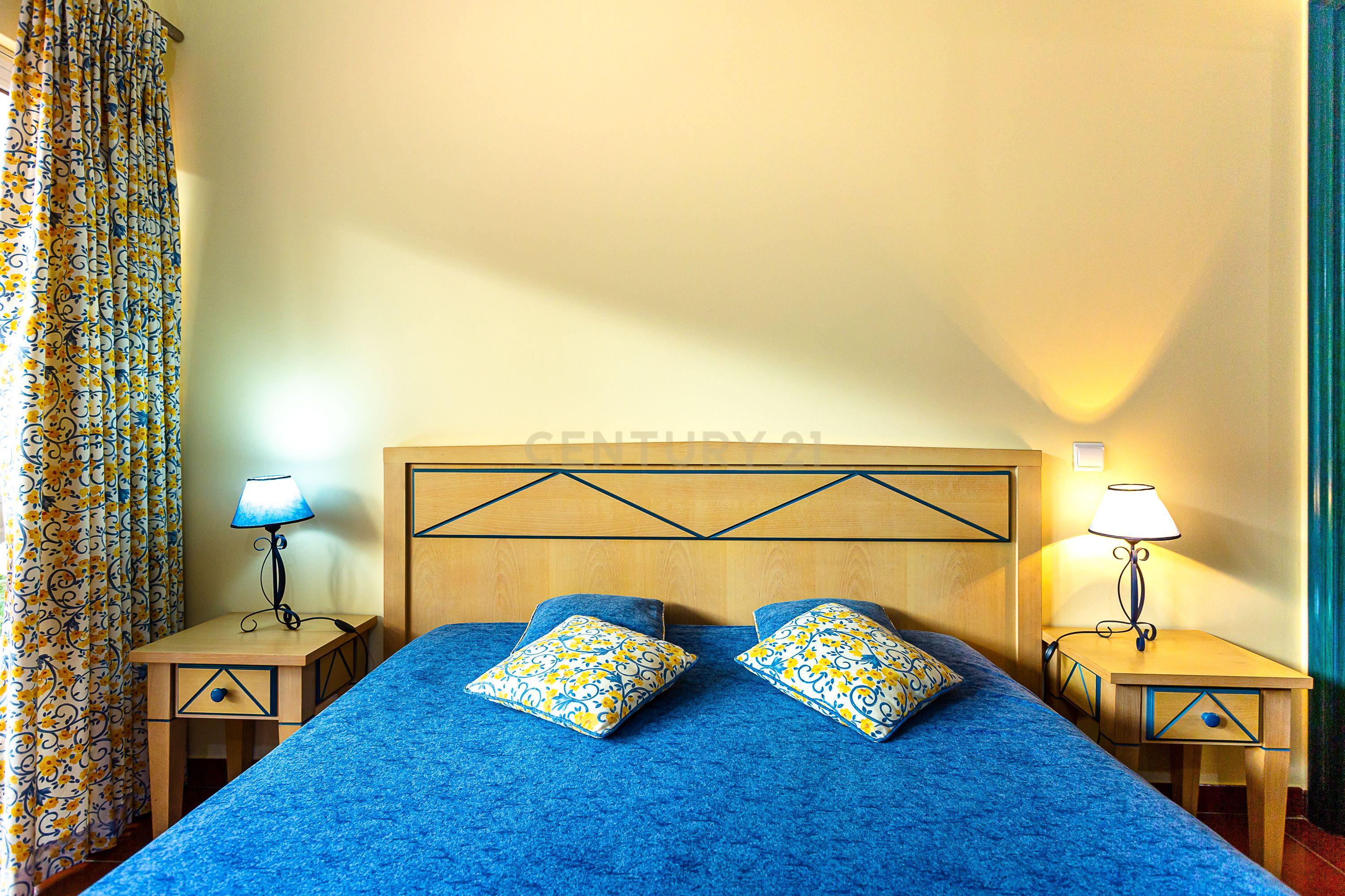 Apartamento T2 no Prestigiado Condomínio Fechado Parque dos Reis - Monte Gordo, Algarve - Image 14