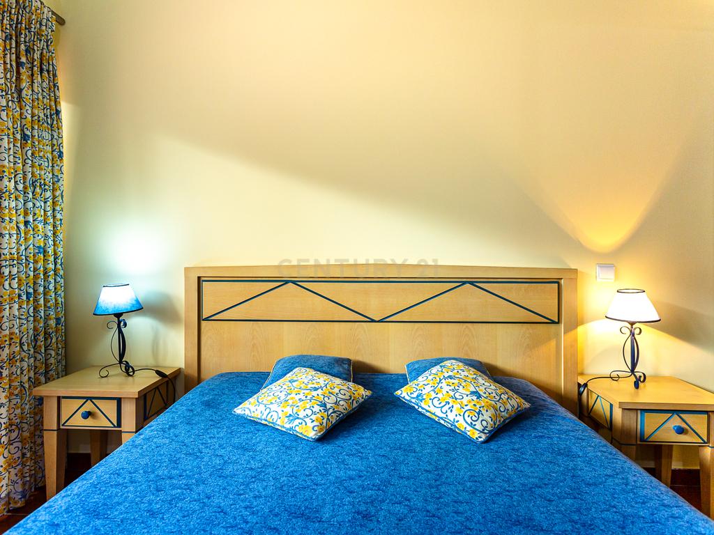 Apartamento T2 no Prestigiado Condomínio Fechado Parque dos Reis - Monte Gordo, Algarve - Image 14