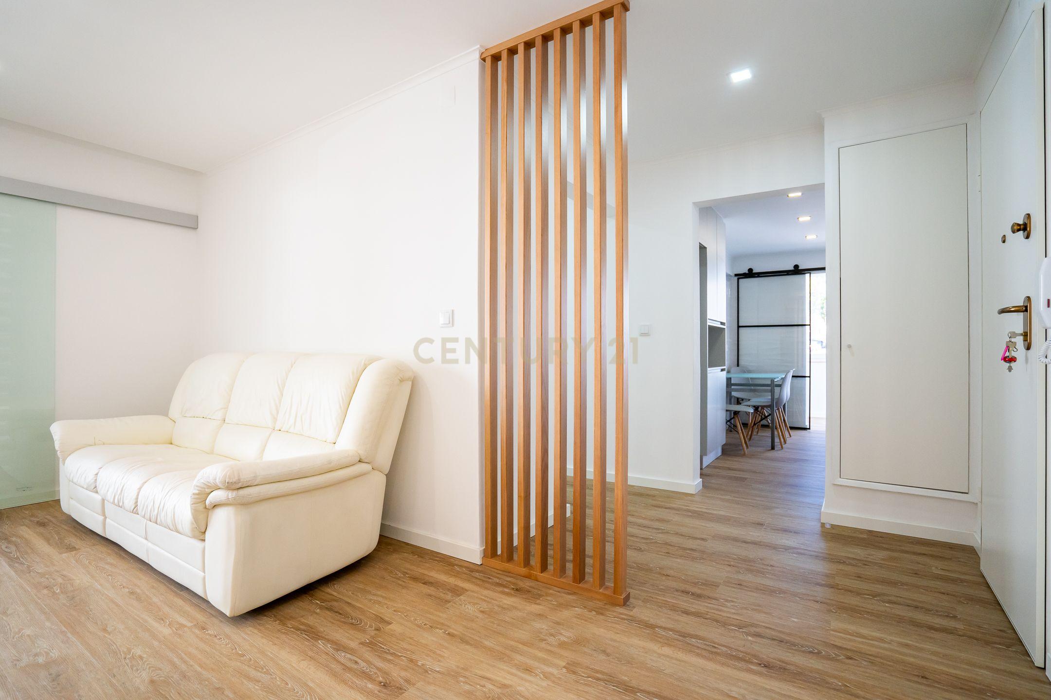 O melhor Apartamento T2 Remodelado nas Fontainhas em Cascais. - Image 10