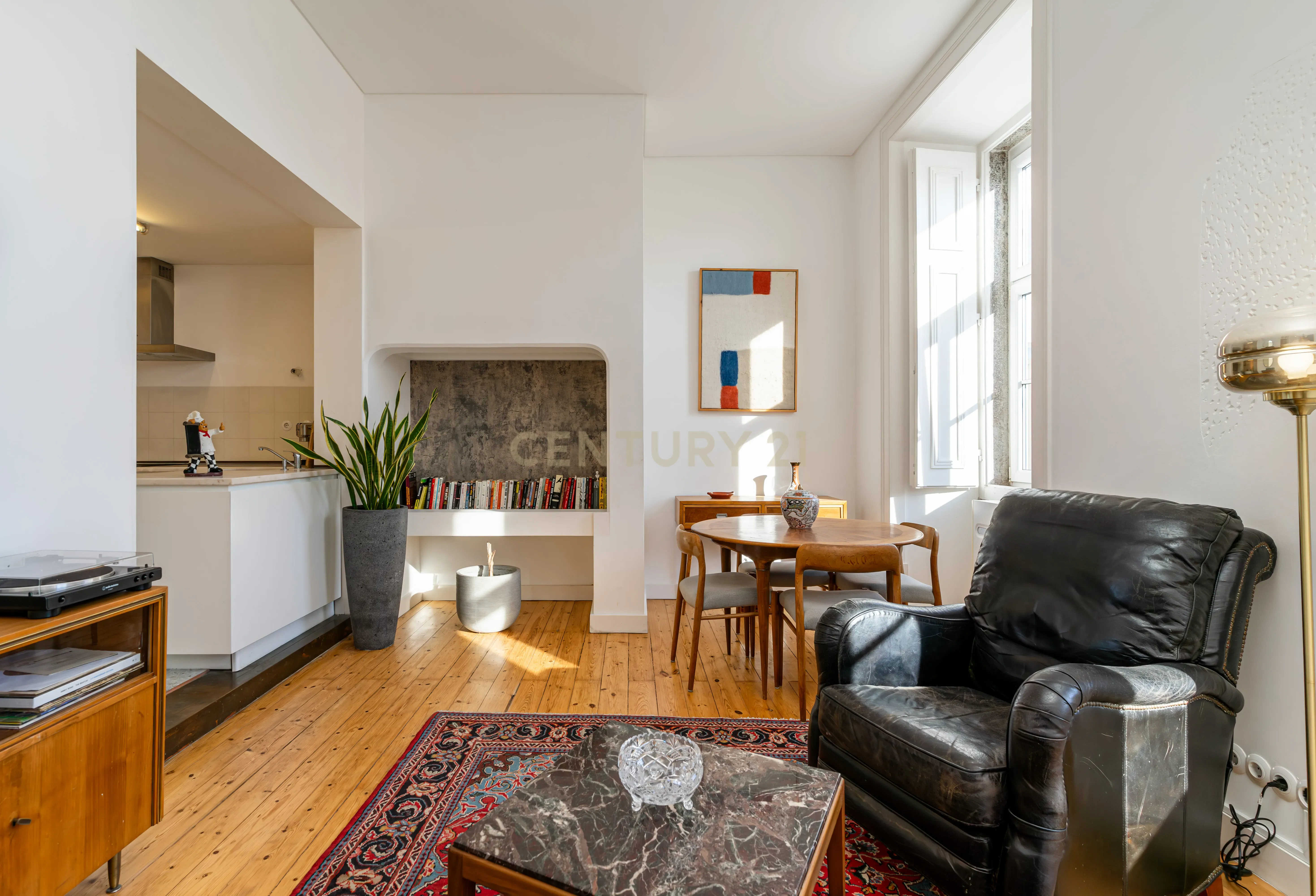 Moderno e Aconchegante Apartamento T2 em Lisboa Sé Alfama - Image 2