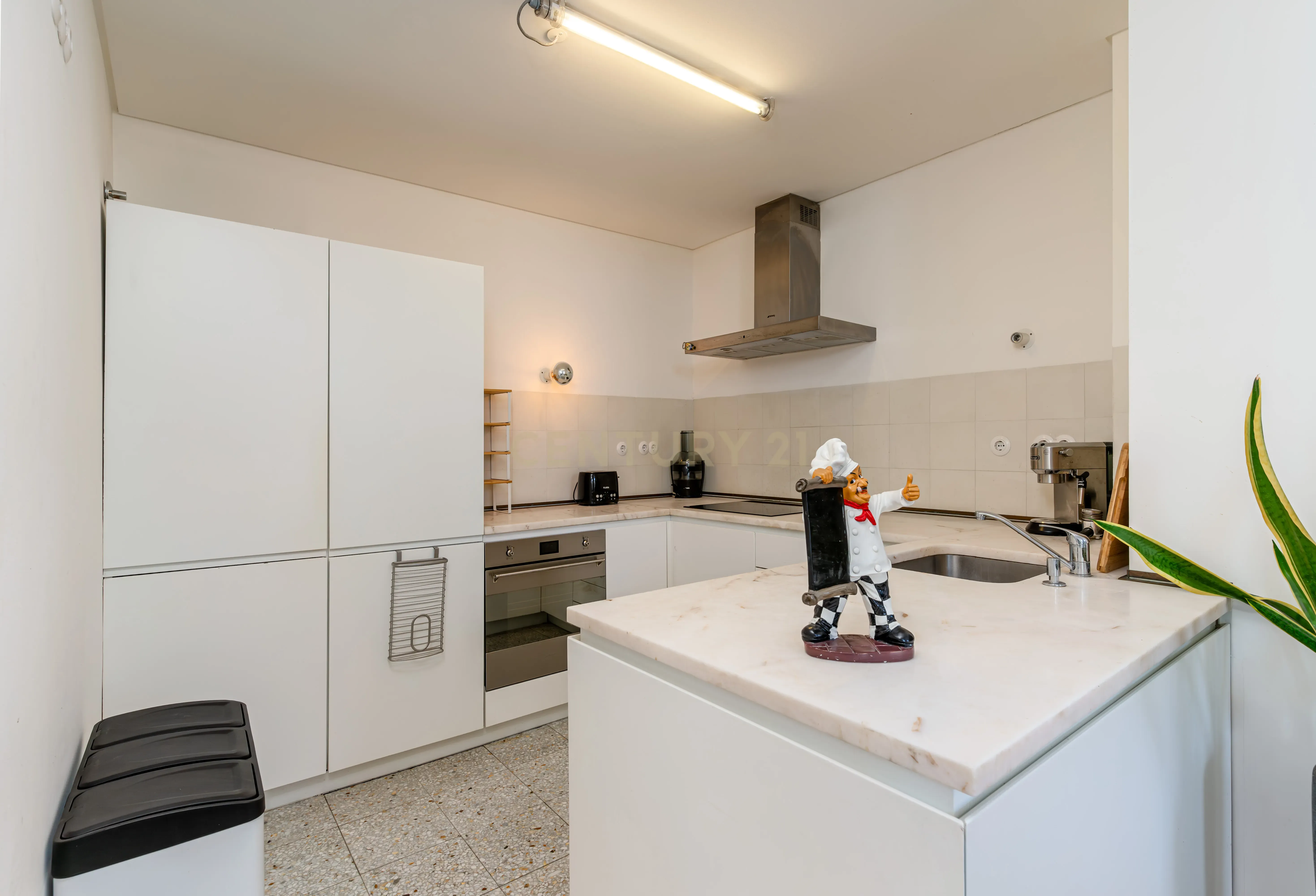 Moderno e Aconchegante Apartamento T2 em Lisboa Sé Alfama - Image 27