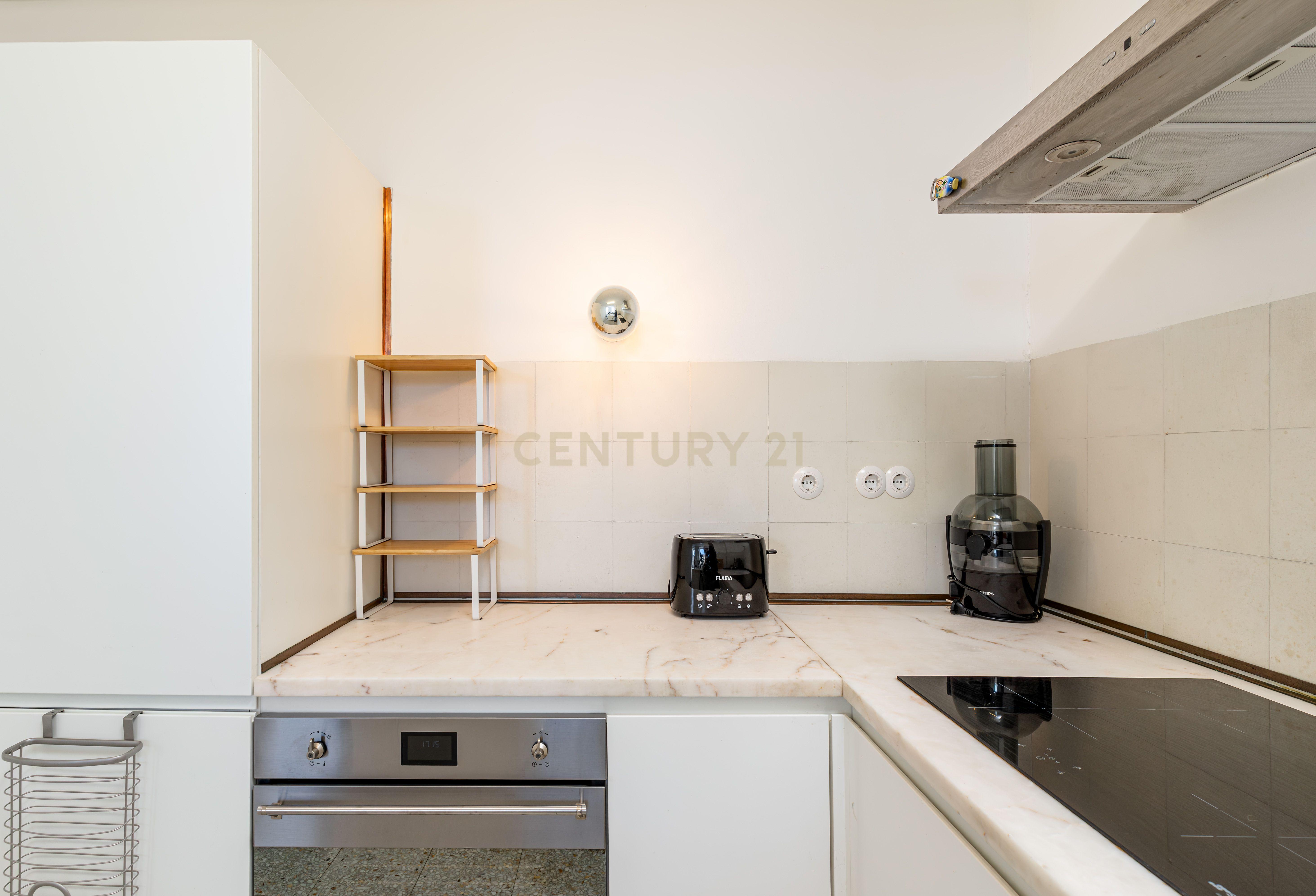 Moderno e Aconchegante Apartamento T2 em Lisboa Sé Alfama - Image 28