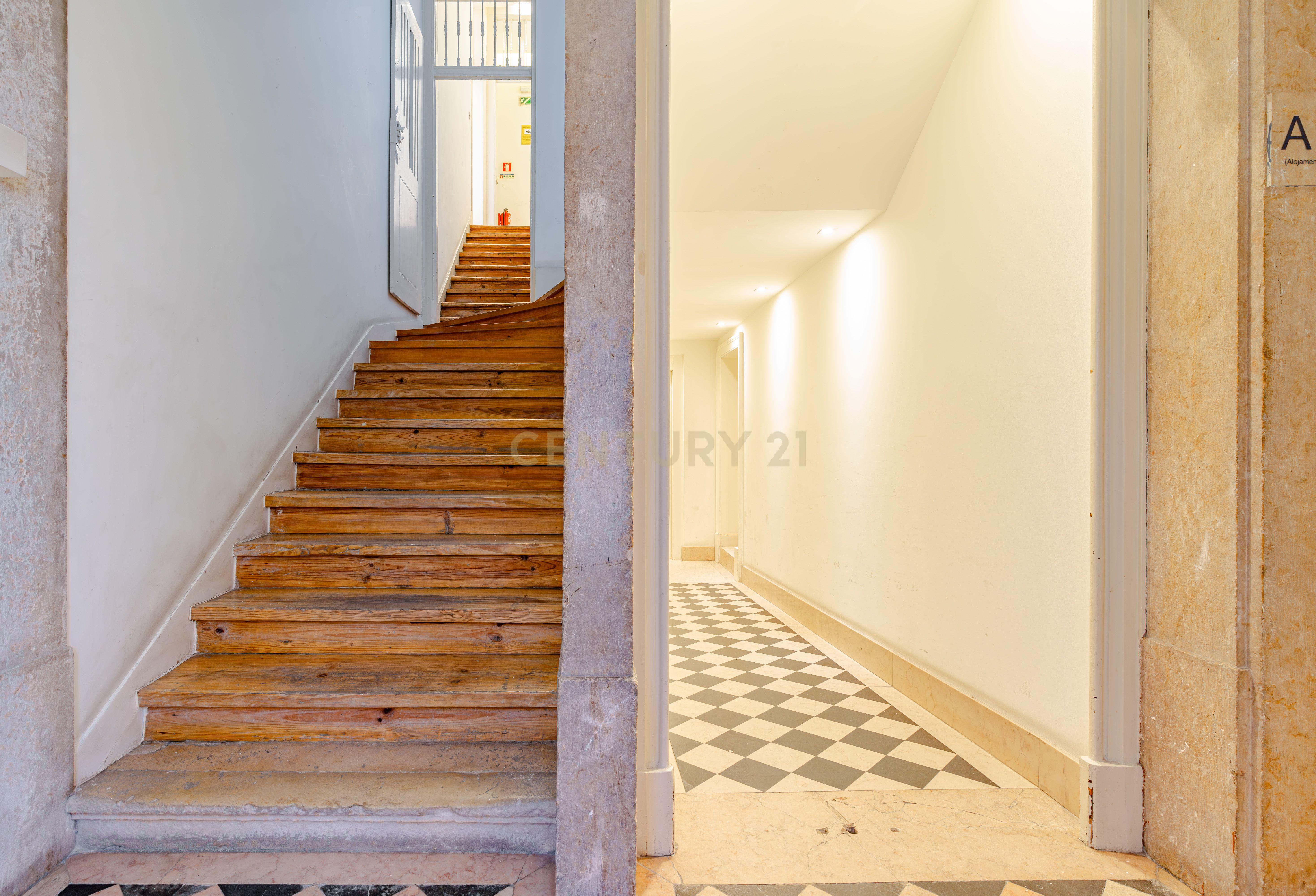 Moderno e Aconchegante Apartamento T2 em Lisboa Sé Alfama - Image 34