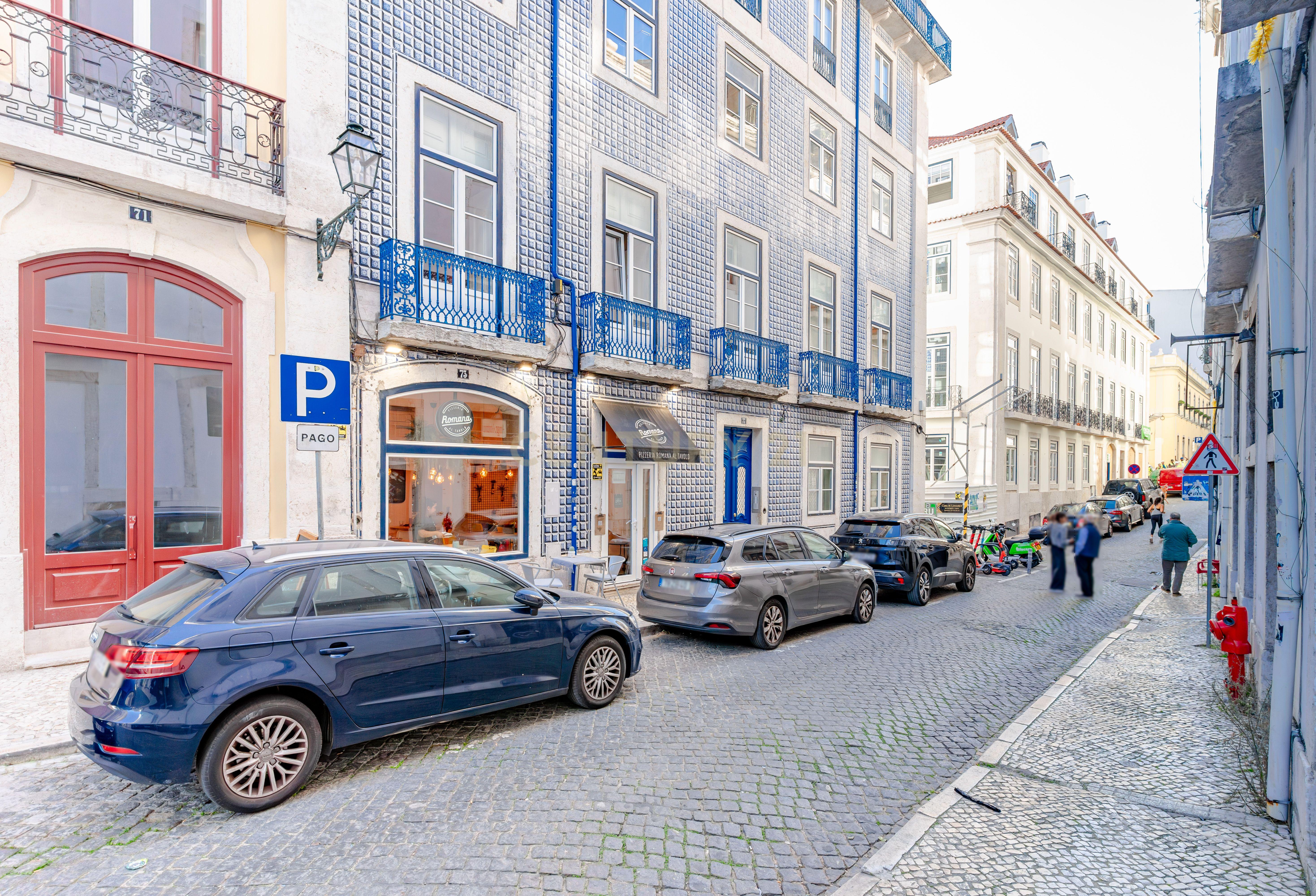 Moderno e Aconchegante Apartamento T2 em Lisboa Sé Alfama - Image 36