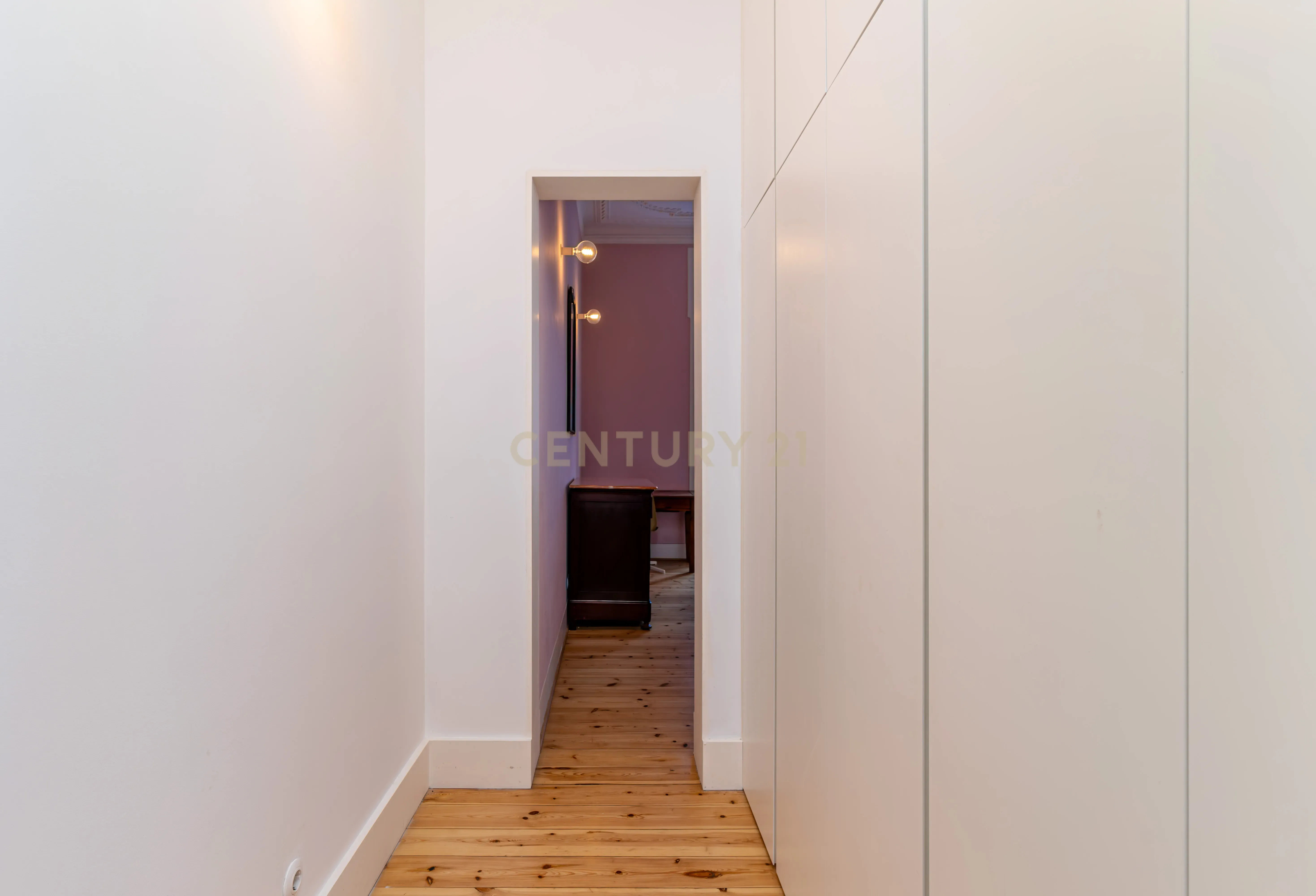 Moderno e Aconchegante Apartamento T2 em Lisboa Sé Alfama - Image 12