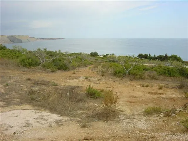 Land for sale in Lagos, Portugal — €1,413,000