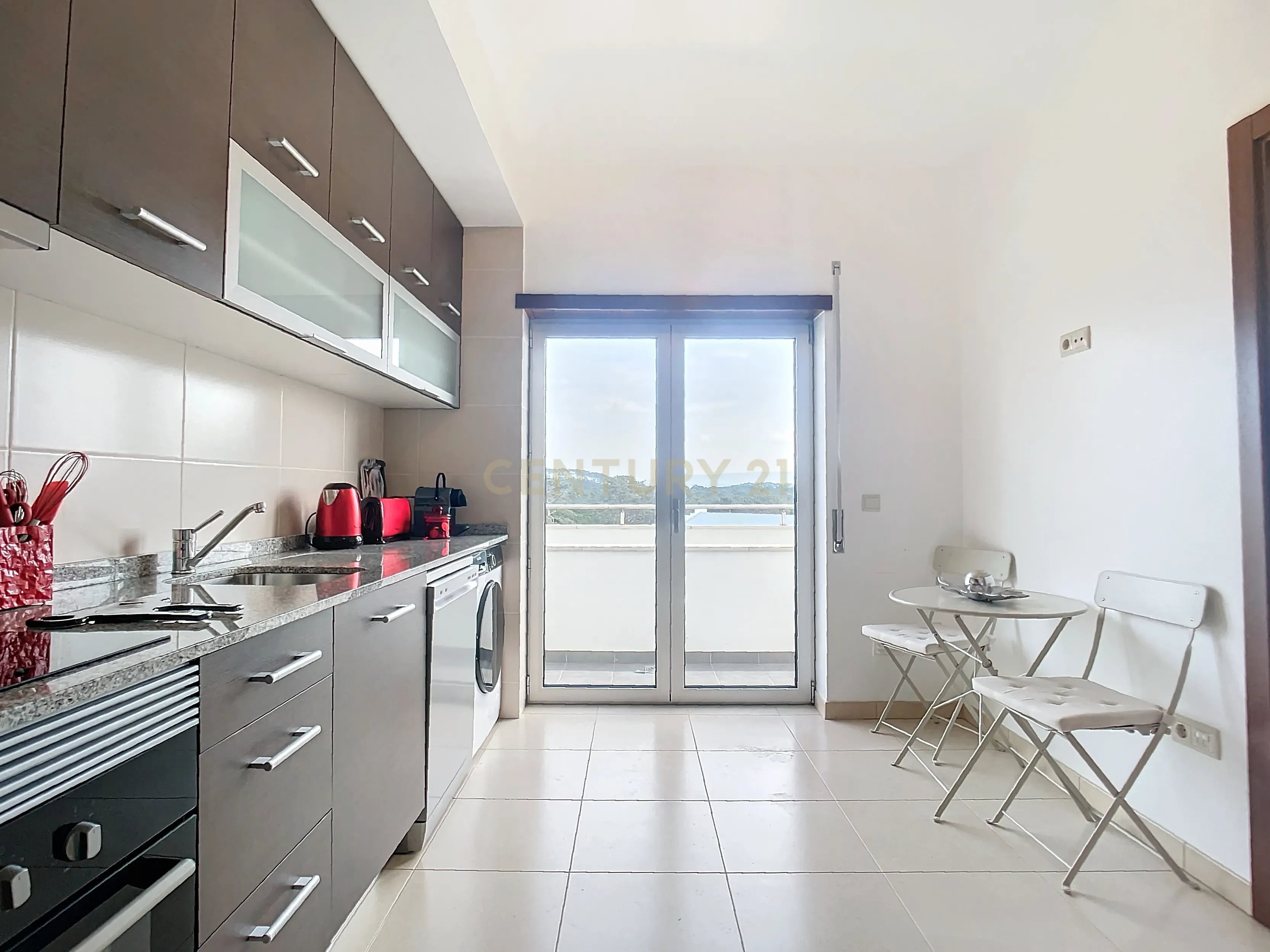 Apartamento T2 - Piscina - Terraço - Condominio Fechado - Nazaré - Image 11