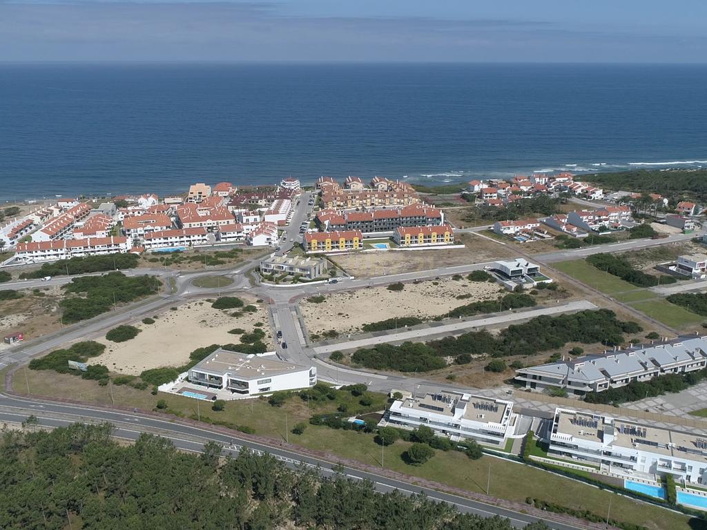 Lote de terreno com 3418m2 integrado no Atlantic Village na Costa de prata - Image 3