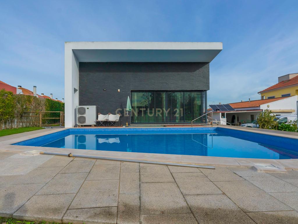 Magnífica Moradia Térrea T3 c/ Piscina, no Penteado, Moita - Image 38