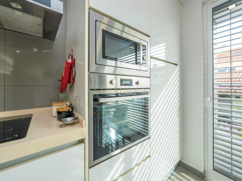 Magnífica Moradia Térrea T3 c/ Piscina, no Penteado, Moita - Image 12